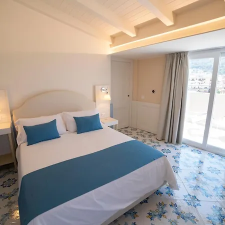 Apartament Adesi 15 - De Charme