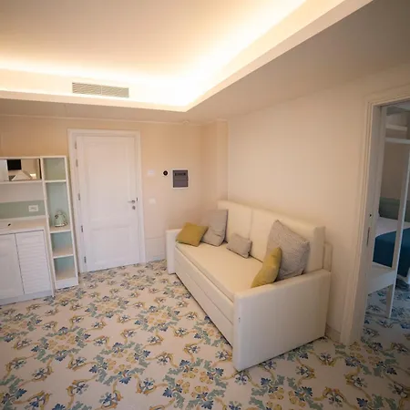 Apartamento Adesi 15 - De Charme Tropea