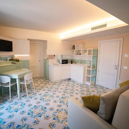 Adesi 15 - De Charme Apartament Tropea