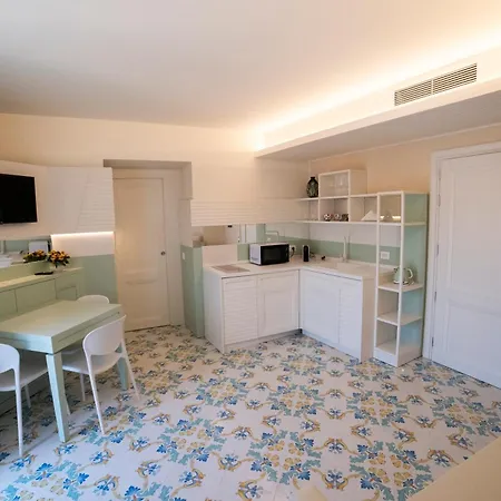 Adesi 15 - De Charme Apartament Tropea