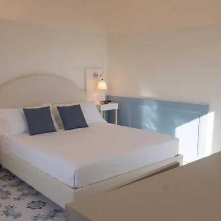Adesi 15 - De Charme Lejlighed Tropea