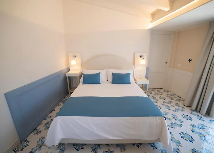 Апартаменты Adesi 15 - De Charme *