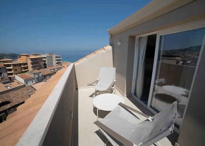 Adesi 15 - De Charme Lägenhet