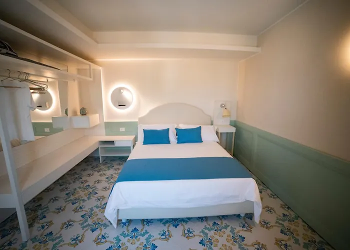 Adesi 15 - De Charme