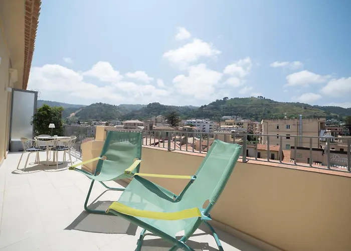 Lägenhet Adesi 15 - De Charme *