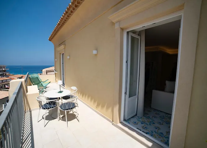 Lägenhet Adesi 15 - De Charme Tropea